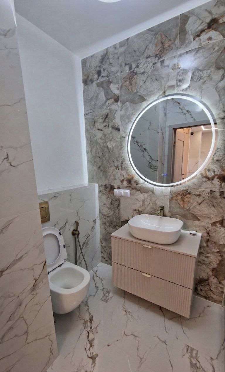 Łazienka z marmurem